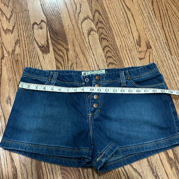 AE button fly jean shorts ❌SOLD❌ - Picture 3 of 5